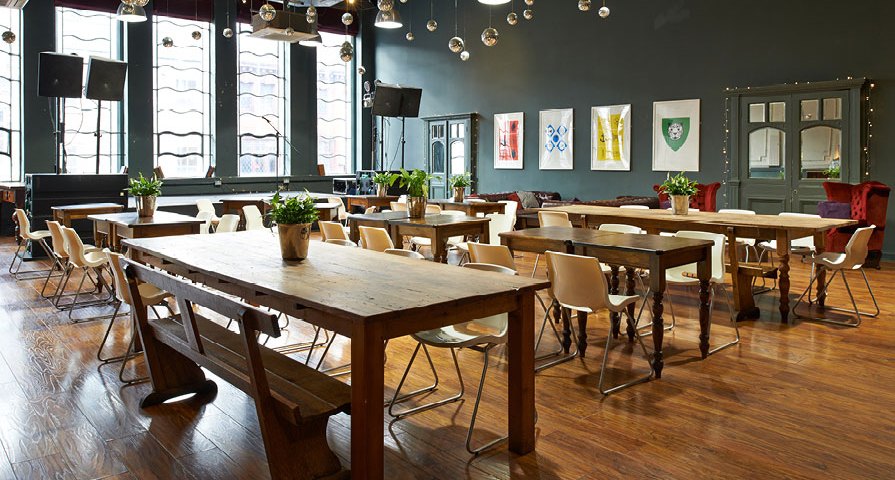 Leaf cafe interior